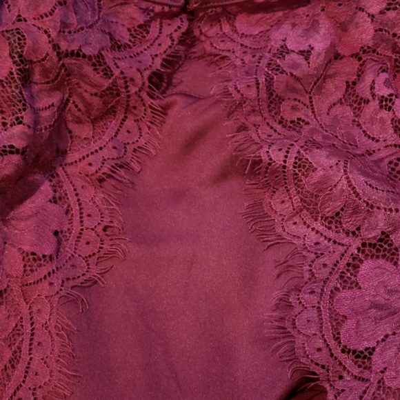 NWT Lulus Backless Lace Skater Dress Plum Small - Picture 8 of 8